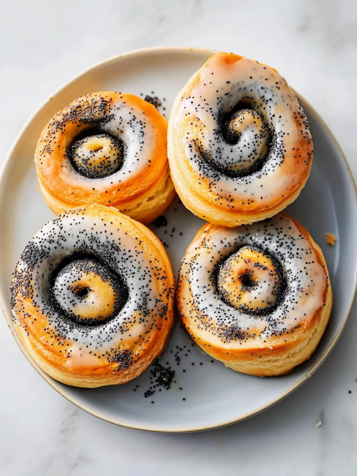 Juicy poppy seed rolls like from the bakery